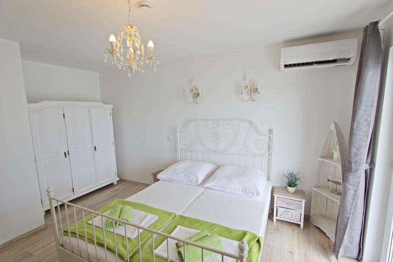 Villa Danica Murter Betina  Exteriér fotografie